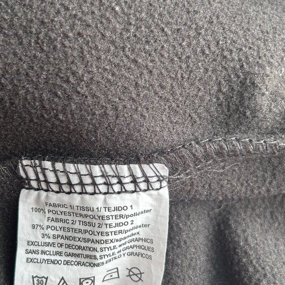 Calgary Flames Hoodie Medium Offcial Fanatics LIKE NEW - Picture 7 of 7